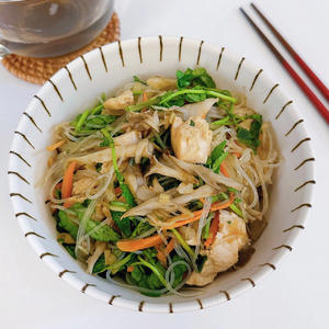粉丝蘑菇/舞茸沙拉&amp;玄米黑醋汁 （ref.《无印良品的四季食谱 Café&amp;Meal MUJI》）
