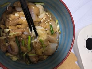 无水鸡腿蘑菇蔬菜杂锅（不加一滴水的减脂餐）