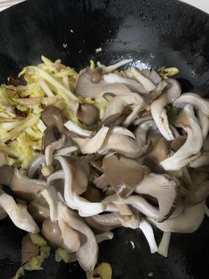 这样炒蘑菇太香了