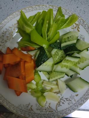 家常小炒木耳炒腐竹