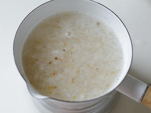 桂花银耳牛奶冻
