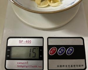 绿豆小米银耳羹