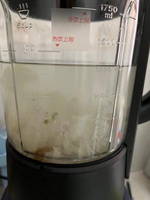 绿豆小米银耳羹