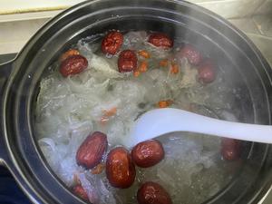 无敌好喝❗️快速熬出胶的银耳羹?美容又养颜
