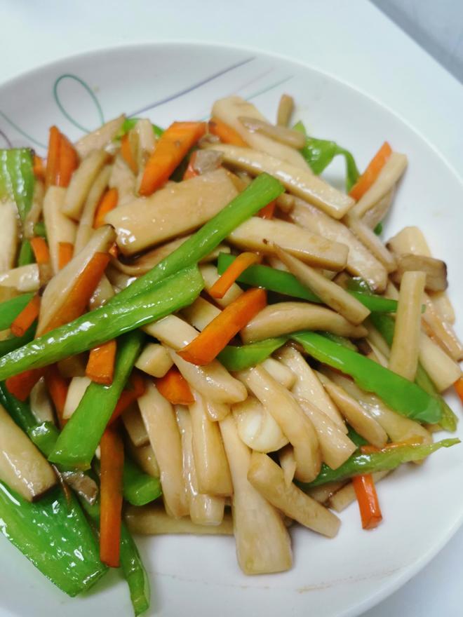 爆炒杏鲍菇