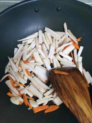 爆炒杏鲍菇
