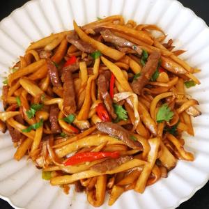 杏鲍菇炒肉丝