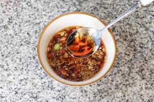 比肉还好吃的【手撕凉拌杏鲍菇】，上桌扫光光