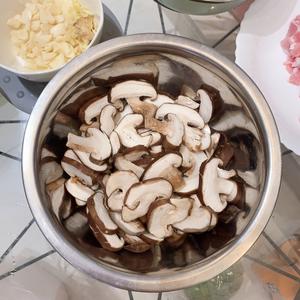 蚝油香菇（小朋友超爱吃）
