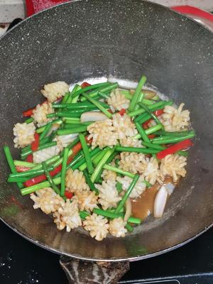 蒜苔炒鱿鱼