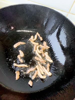 简单易做的下饭菜－蒜苔炒肉