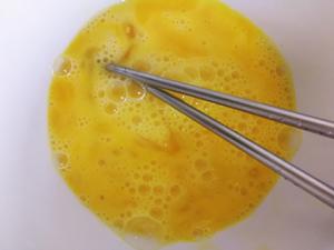 两分钟做好蒜苔炒鸡蛋