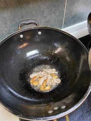 每次下馆子必点的脆脆的干锅花菜?