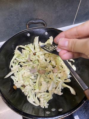 每次下馆子必点的脆脆的干锅花菜?