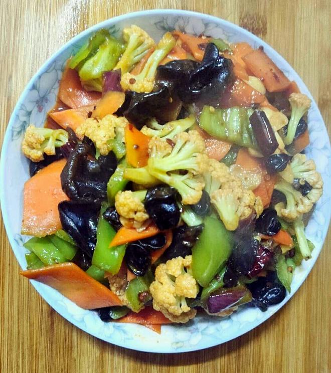 素炒菜花（花菜）