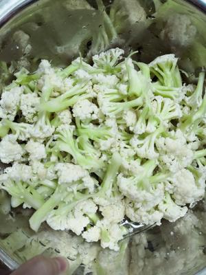 家常素炒菜花，清脆！