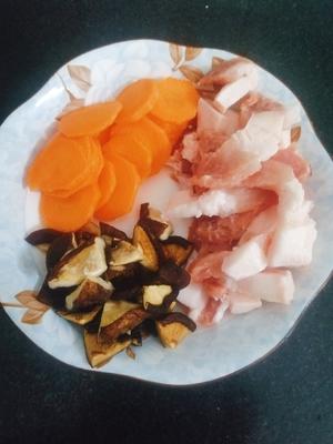 干锅花菜-小朋友也很爱吃的一道菜