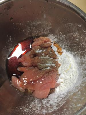 青笋炒肉片（肉片嫩青笋亮）
