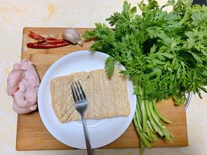 蒿子秆炒臭豆腐