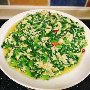 蒿子秆炒臭豆腐