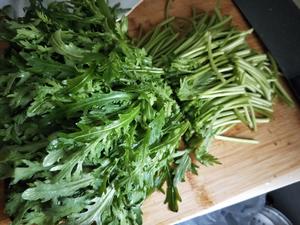 妈妈的味道备忘录：凉拌蒿子杆，清爽可口小凉菜