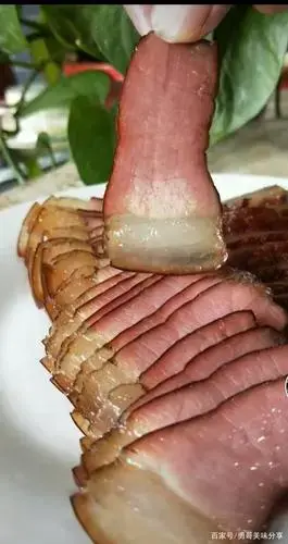 红菜苔炒腊肉