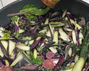 腊肠炒红菜苔 最佳搭配
