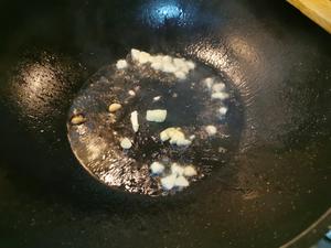 不放肉的爆炒红菜苔——超香