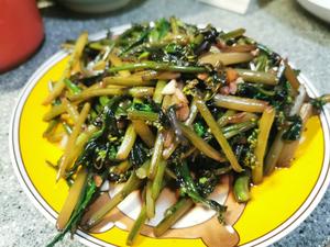 不放肉的爆炒红菜苔——超香