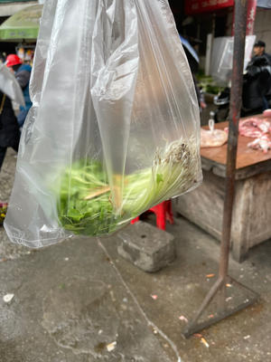 萝卜苗肉末汤