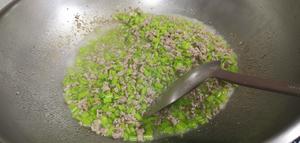 芦蒿肉沫拌饭