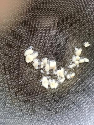 芦蒿炒虾仁