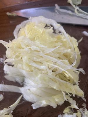 芝麻酱生菜沙拉