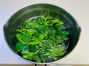 凉拌芝麻酱菠菜