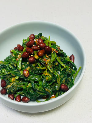凉拌芝麻酱菠菜