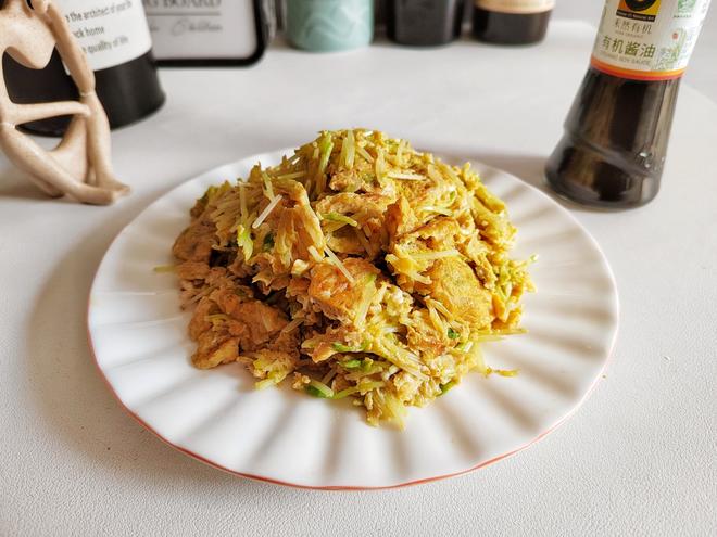 豌豆尖炒鸡蛋