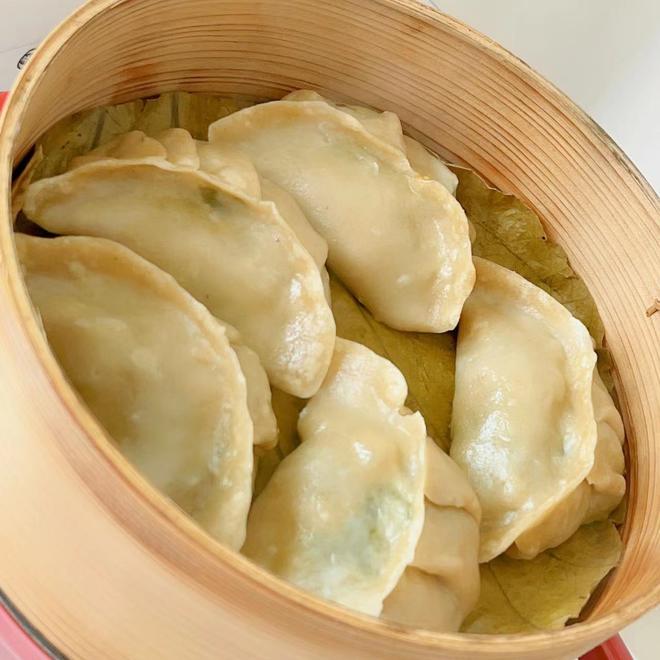 豌豆尖绿豆粉大蒸饺