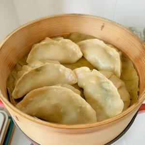 豌豆尖绿豆粉大蒸饺