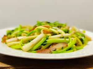 腊肉水芹