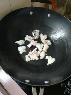 蕨菜炒五花肉