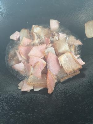 蕨菜炒腊肉