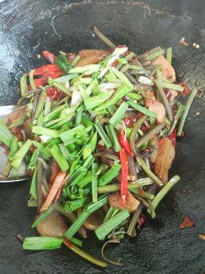 蕨菜炒腊肉