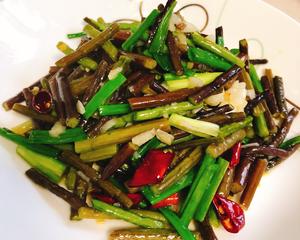 素炒蕨菜