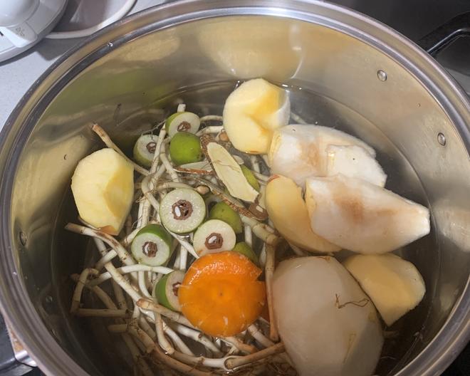 消炎神仙鱼腥草苹果汤