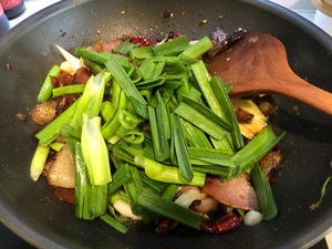 川味腊肉青蒜苗