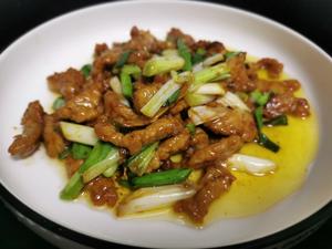 蒜苗炝炒嫩肉片（零基础炒好一道超爱的下饭菜）