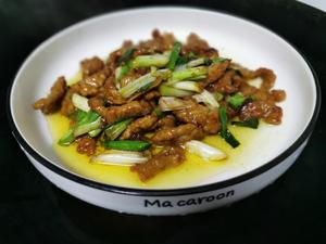 蒜苗炝炒嫩肉片（零基础炒好一道超爱的下饭菜）