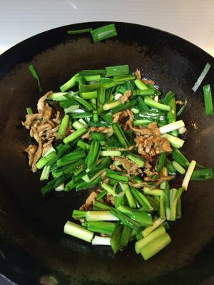 蒜苗炒肉