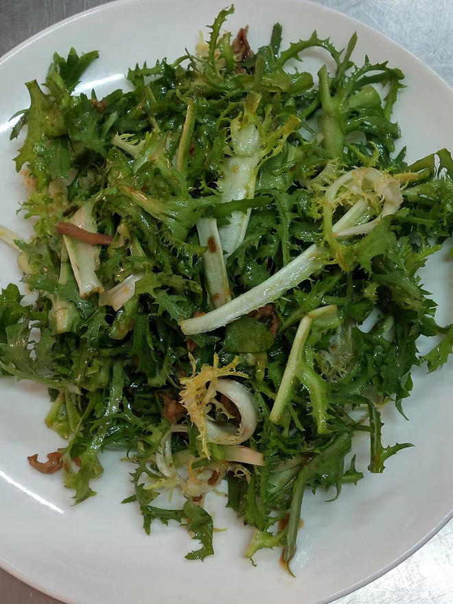 肉丝拌苦菊
