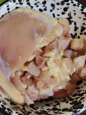 无敌滑嫩日式碎鸡饭?（配温泉蛋）‖低卡晚餐（佐凉拌豌豆苗）